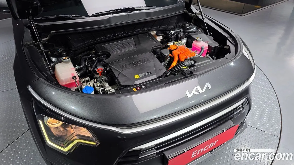 Kia Niro — фото 10