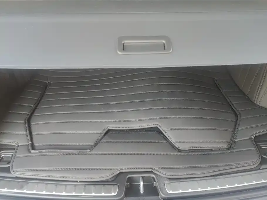 Volvo V60 2024 из CN, фото 4