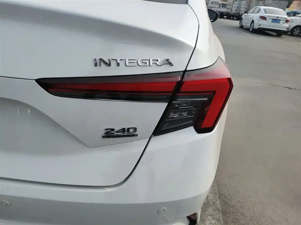 Honda Integra 2022 из CN, фото 2