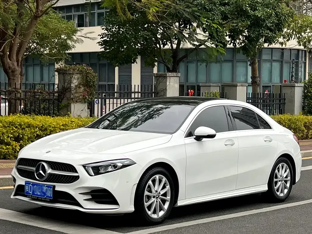 Mercedes-Benz A-Class — фото 1