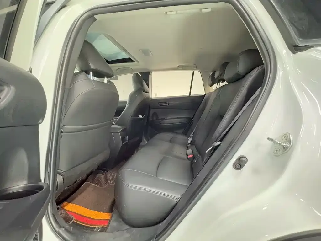 Toyota Frontlander 2022 из CN, фото 2
