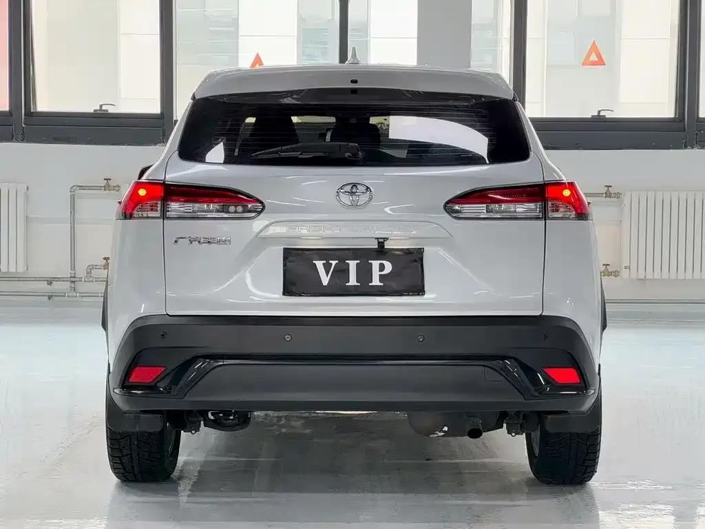Toyota Frontlander 2022 из CN, фото 7