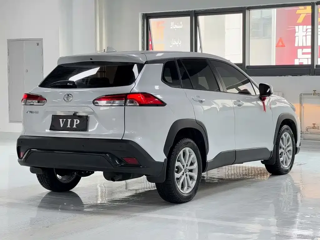 Toyota Frontlander 2022 из CN, фото 5