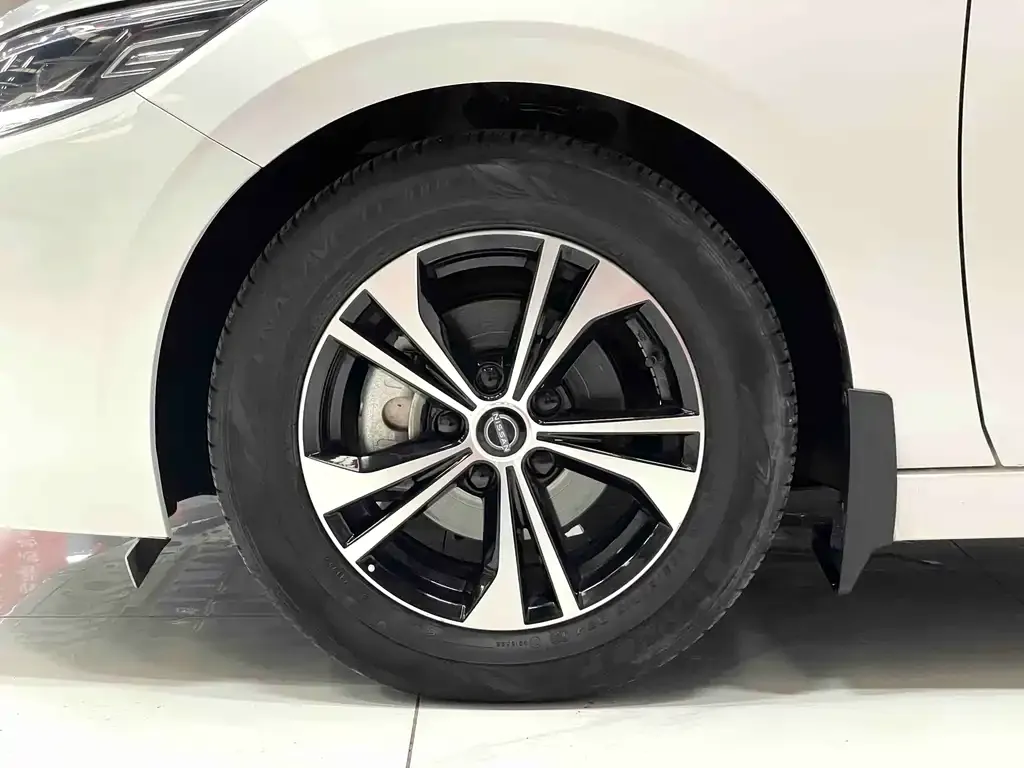 Nissan Sylphy — фото 3