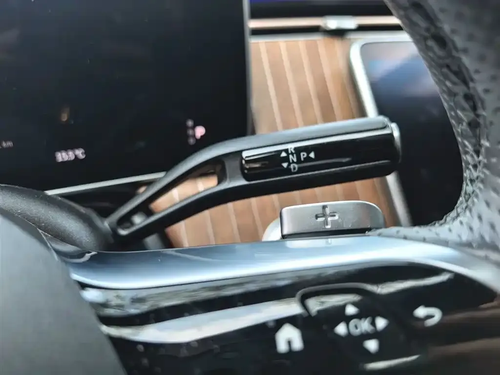 Mercedes-Benz EQE 2023 из CN, фото 4