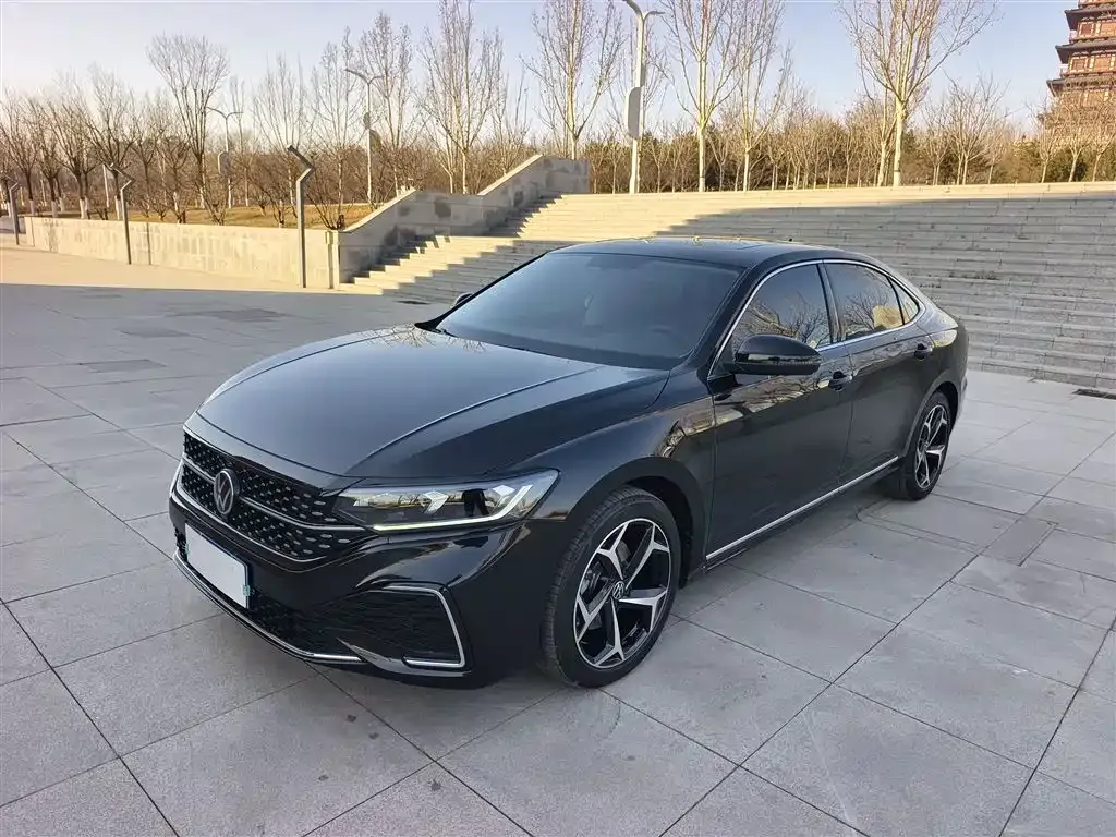 Volkswagen Passat 2024 из CN, фото 4