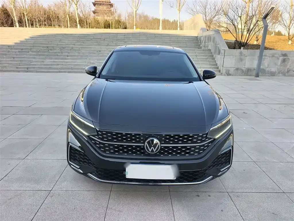 Volkswagen Passat 2024 из CN, фото 9