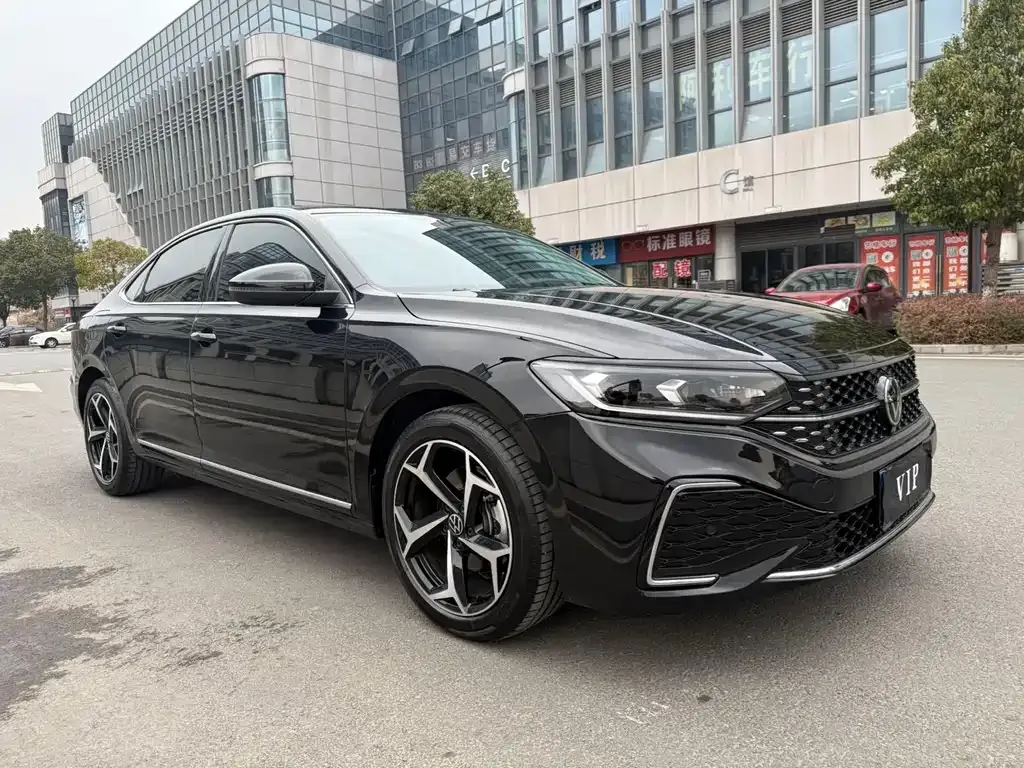 Volkswagen Passat 2025 из CN, фото 9