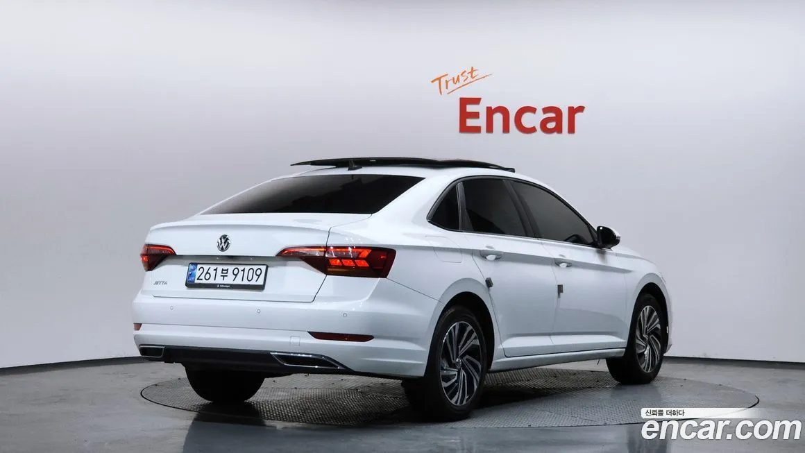 Volkswagen Jetta 2021 из KR, фото 2
