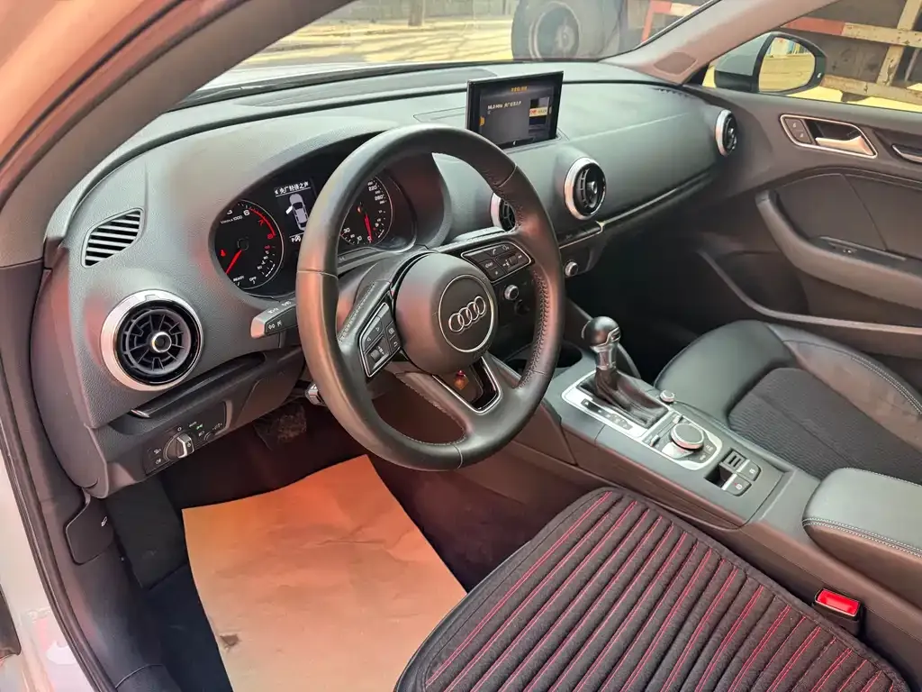 Audi A3 2021 из CN, фото 3