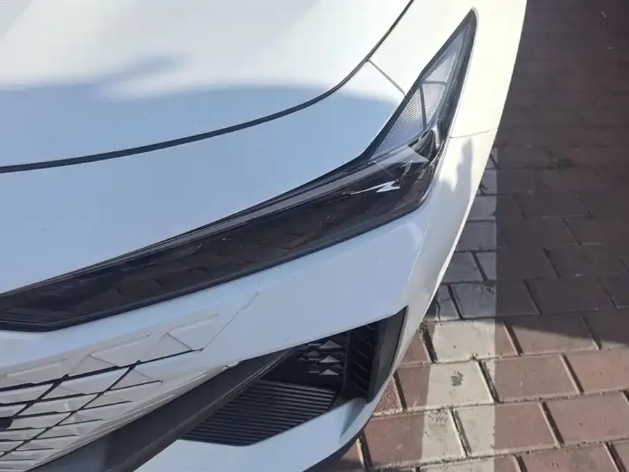 Changan UNI-V 2023 из CN, фото 8