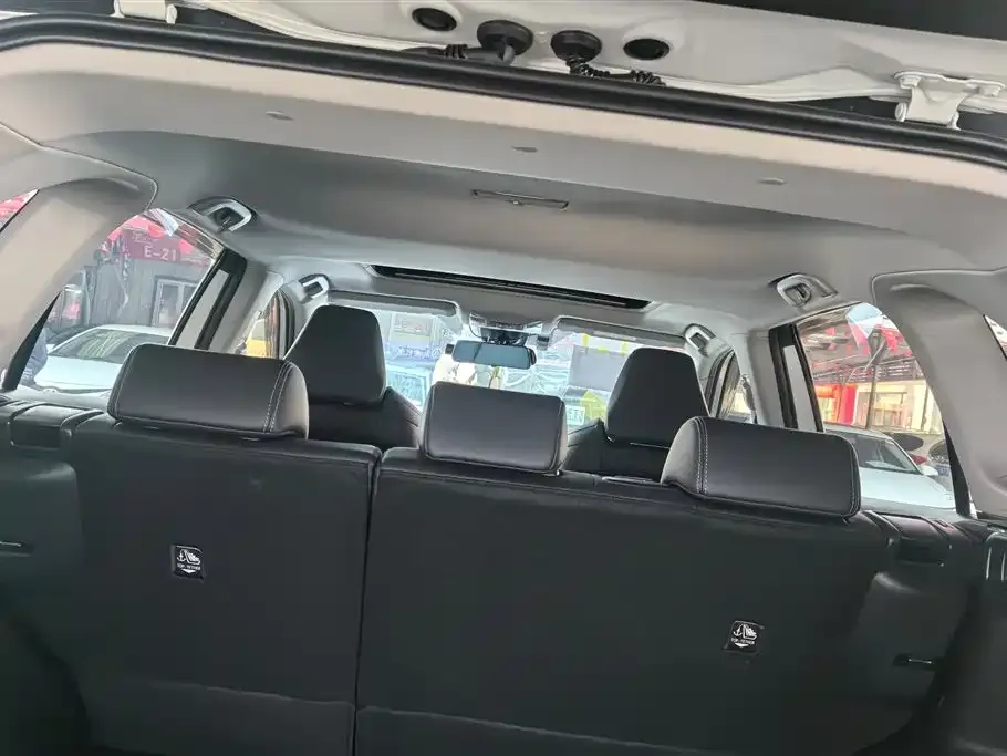 Toyota Wildlander 2022 из CN, фото 2