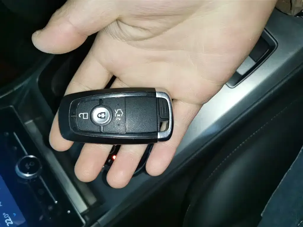 Ford Mondeo 2021 из CN, фото 3