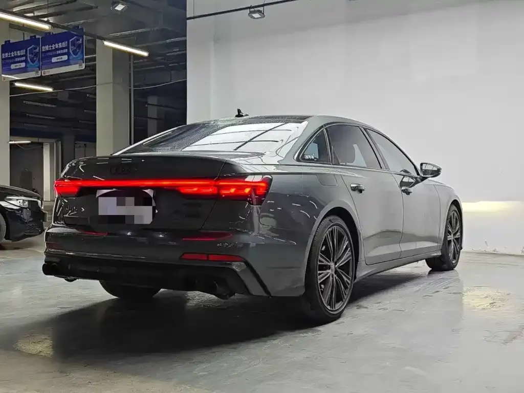 Audi A6L 2021 из CN, фото 3