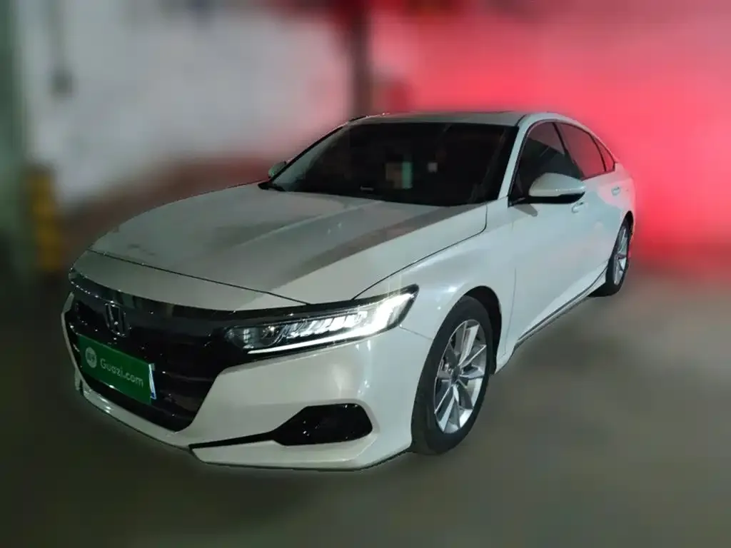 Honda Accord — фото 7