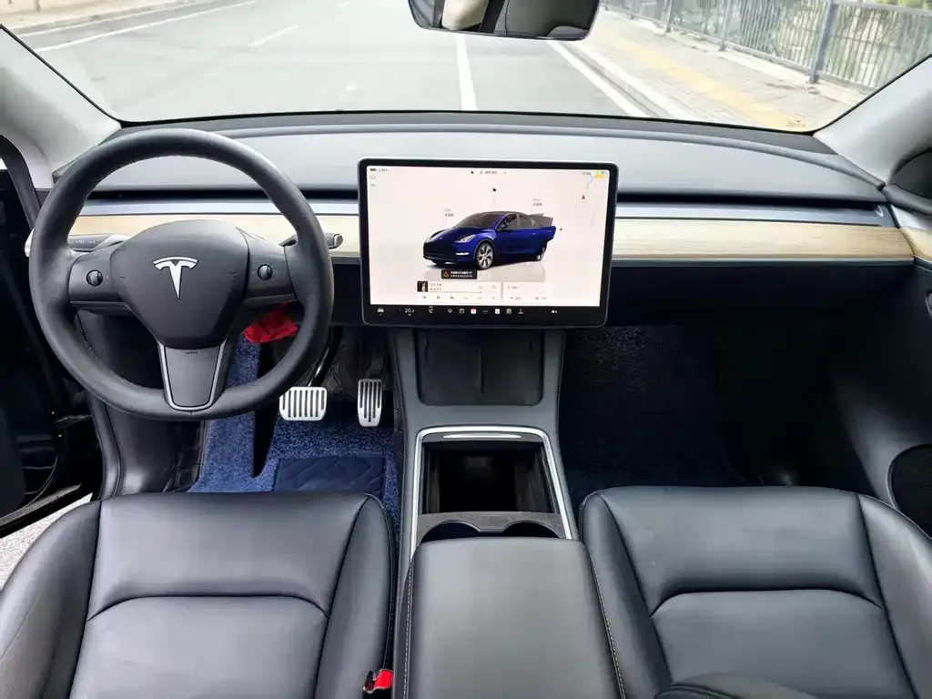 Tesla Model Y 2023 из CN, фото 6