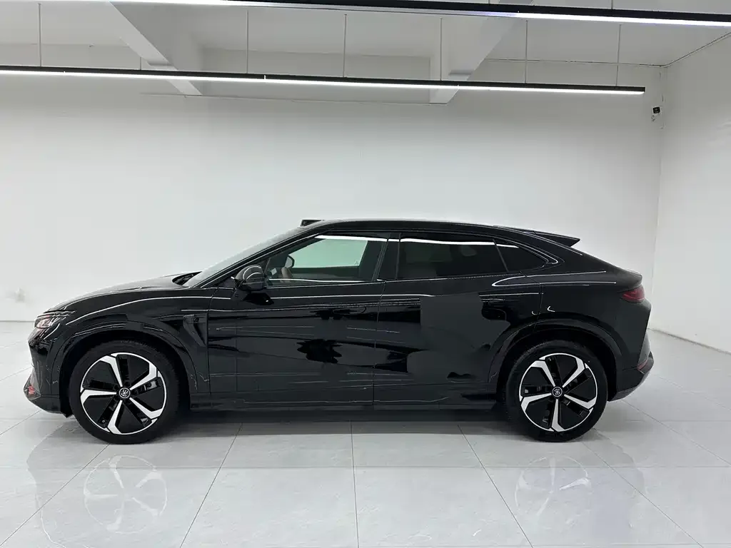 BYD L EV 2025 из CN, фото 2