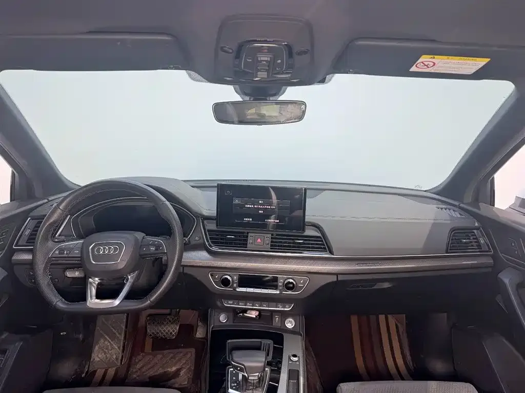 Audi Q5L Sportback — фото 8