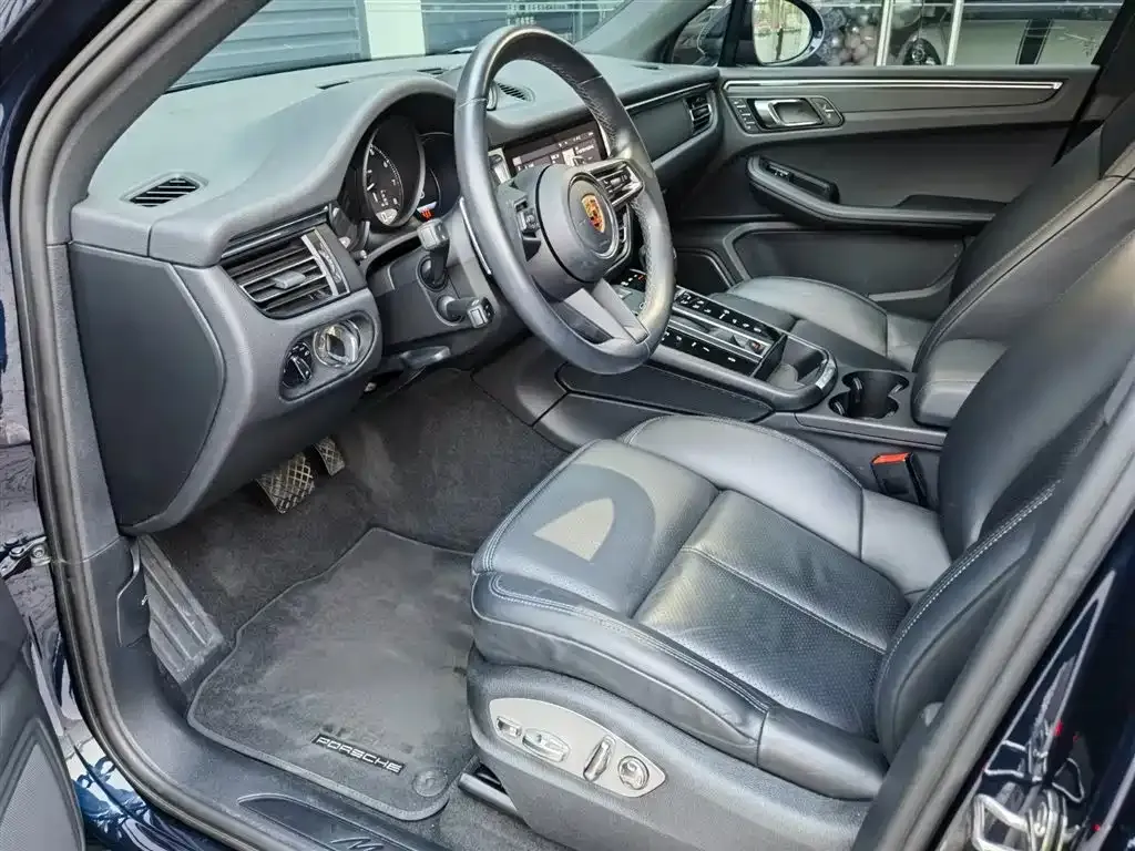 Porsche Macan 2023 из CN, фото 8
