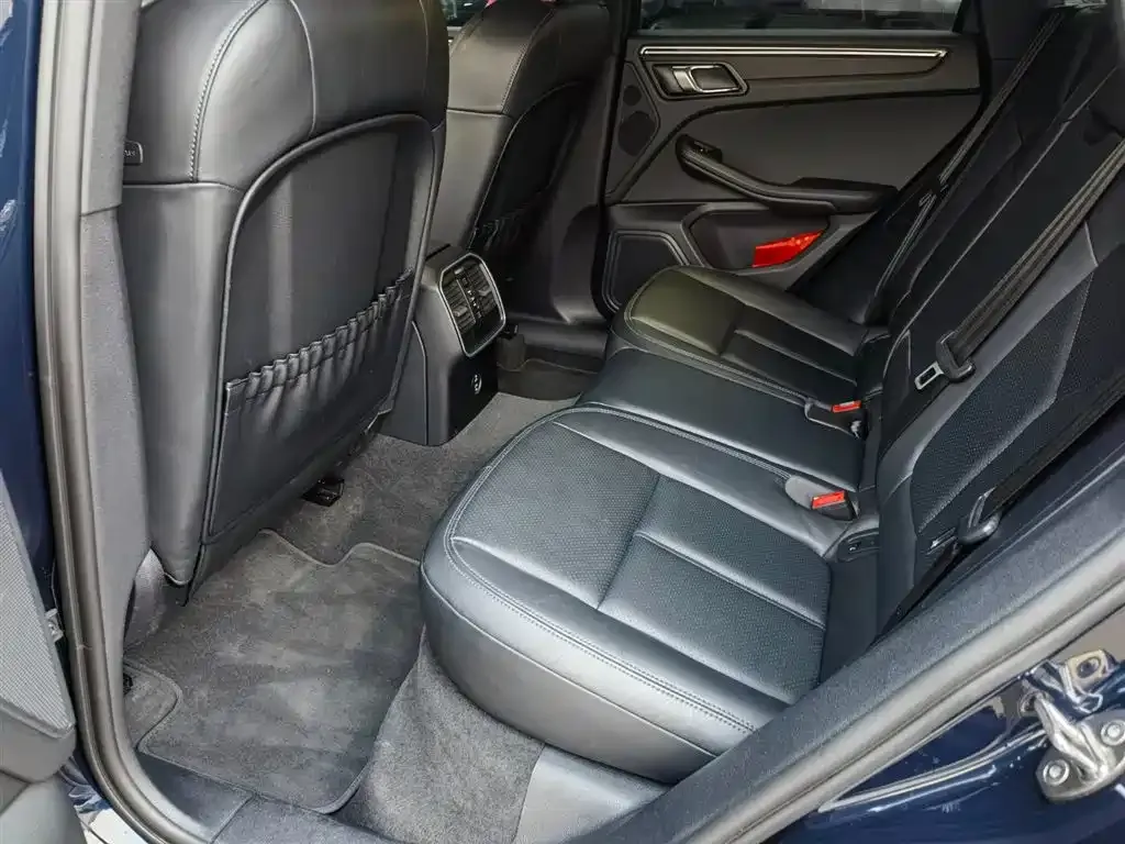 Porsche Macan 2023 из CN, фото 6