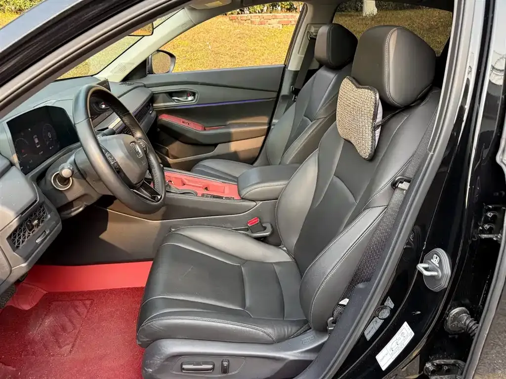 Honda Accord — фото 6