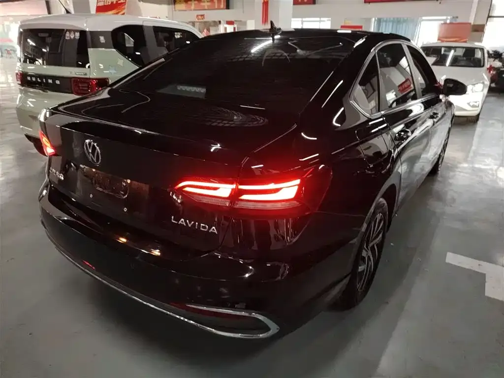 Volkswagen Lavida 2023 из CN, фото 6