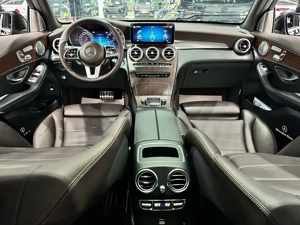 Mercedes-Benz GLC 2021 из CN, фото 10