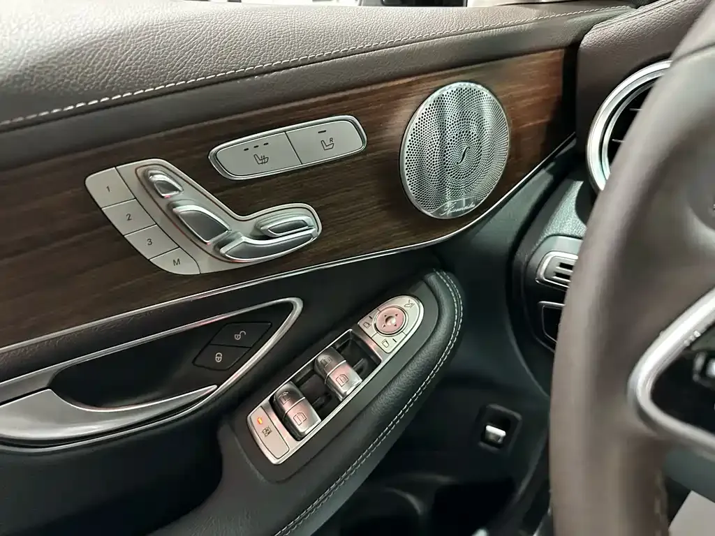 Mercedes-Benz GLC 2021 из CN, фото 4