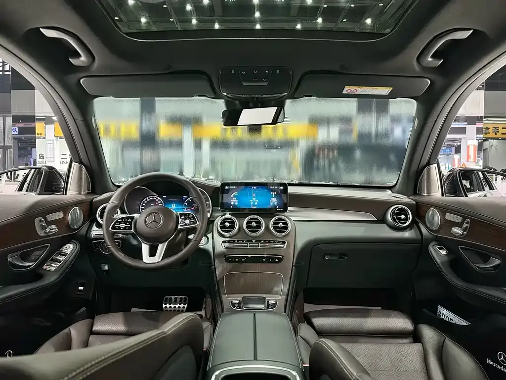 Mercedes-Benz GLC 2021 из CN, фото 2