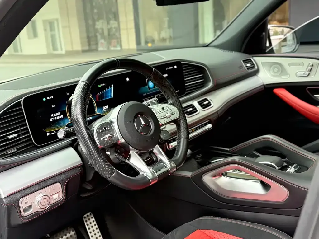 Mercedes-Benz GLE AMG — фото 5