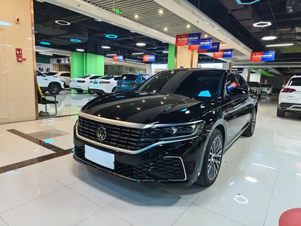 Volkswagen Passat 2022 из CN, фото 3
