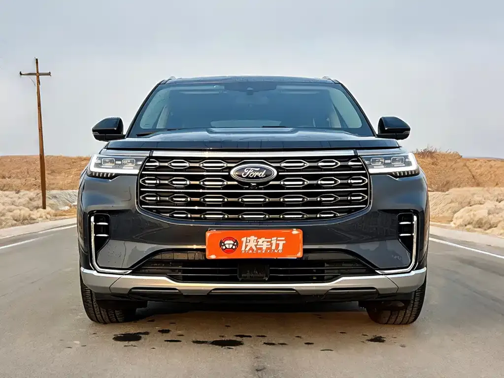 Ford Explorer 2023 из CN, фото 3