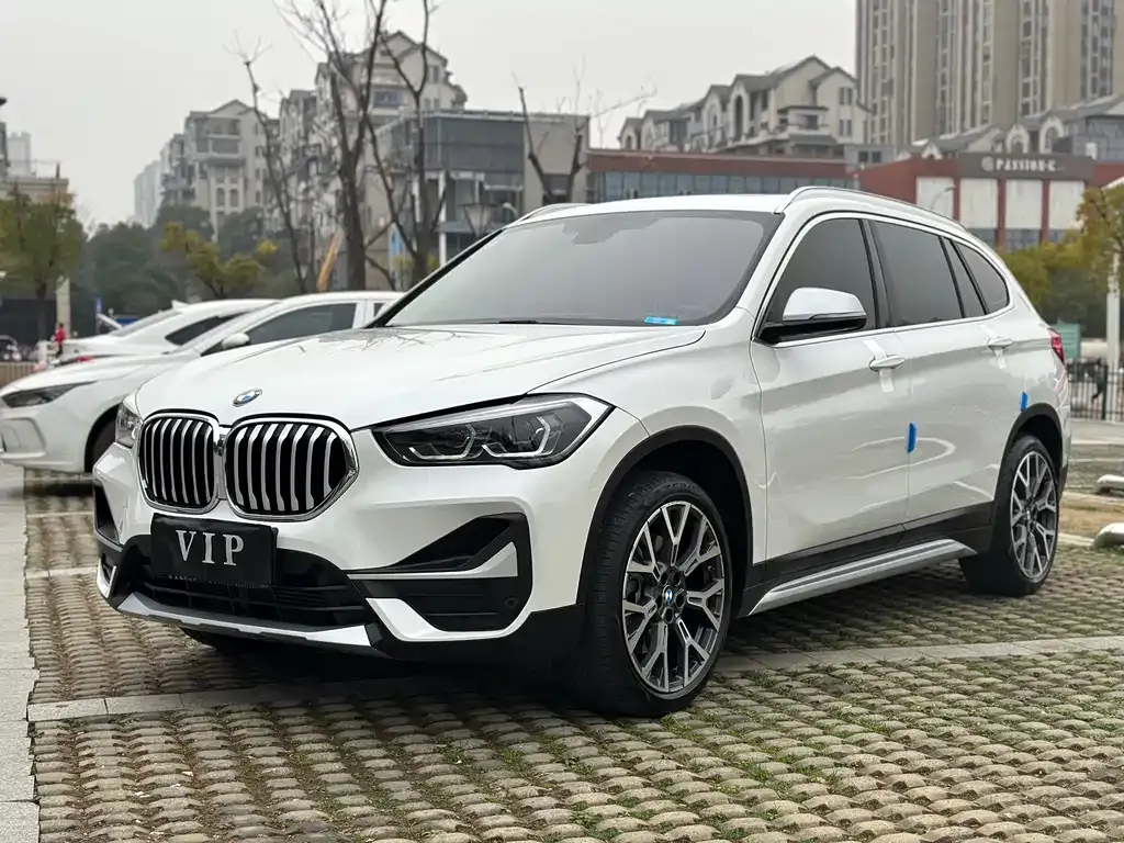 BMW X1 2021 из CN, фото 1