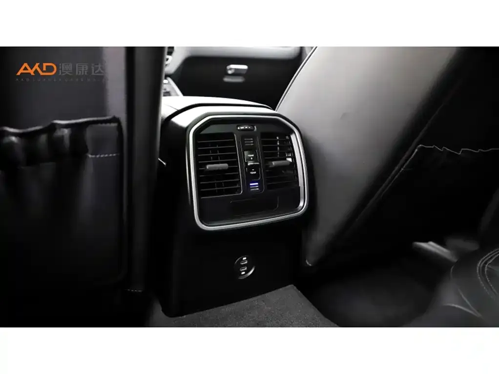 Porsche Macan 2023 из CN, фото 4