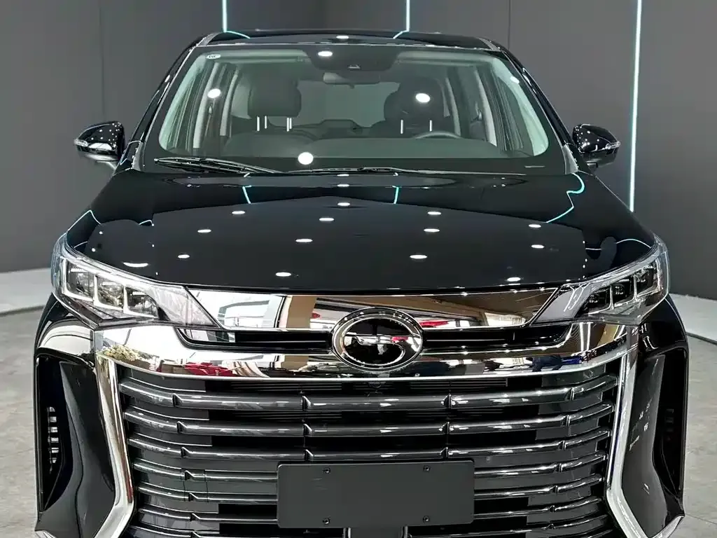 GAC Motor Trumpchi M6 — фото 10