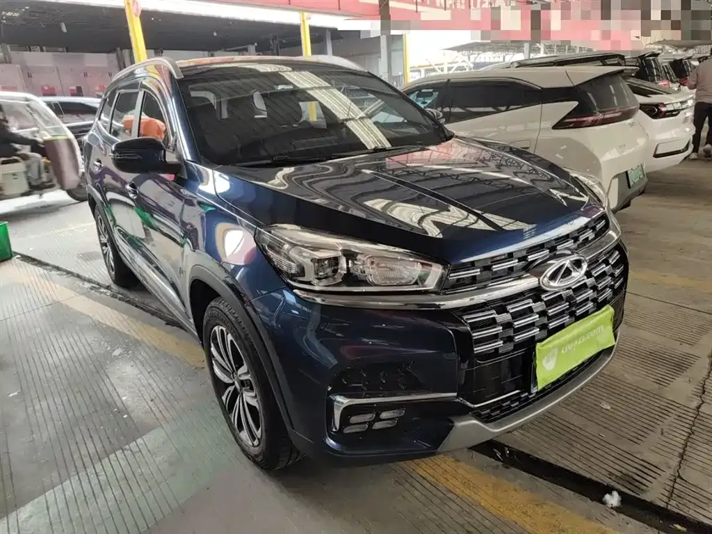 Chery Tiggo 8 — фото 3