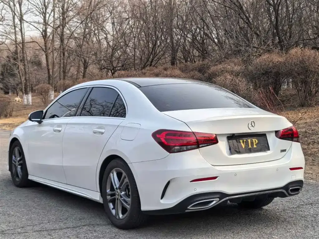 Mercedes-Benz A-Class 2023 из CN, фото 8