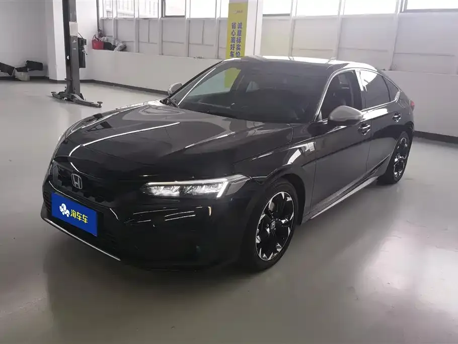 Honda Civic 2023 из CN, фото 1