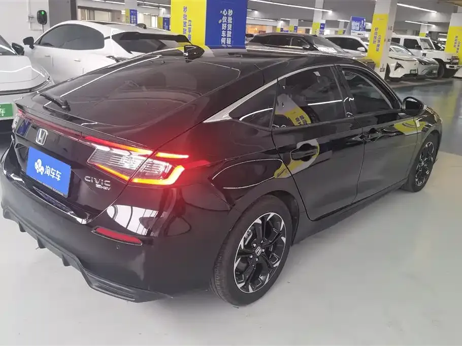 Honda Civic 2023 из CN, фото 10