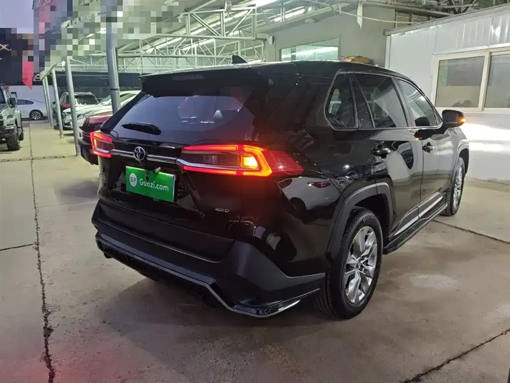 Toyota Wildlander 2021 из CN, фото 5