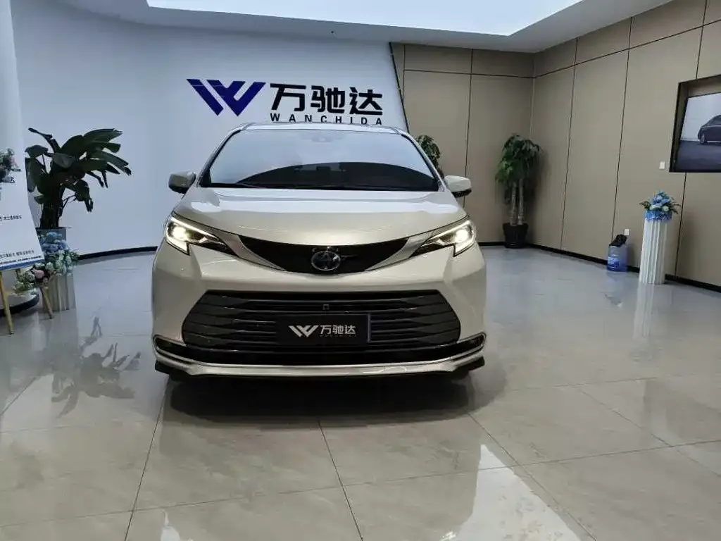 Toyota Sienna 2022 из CN, фото 5