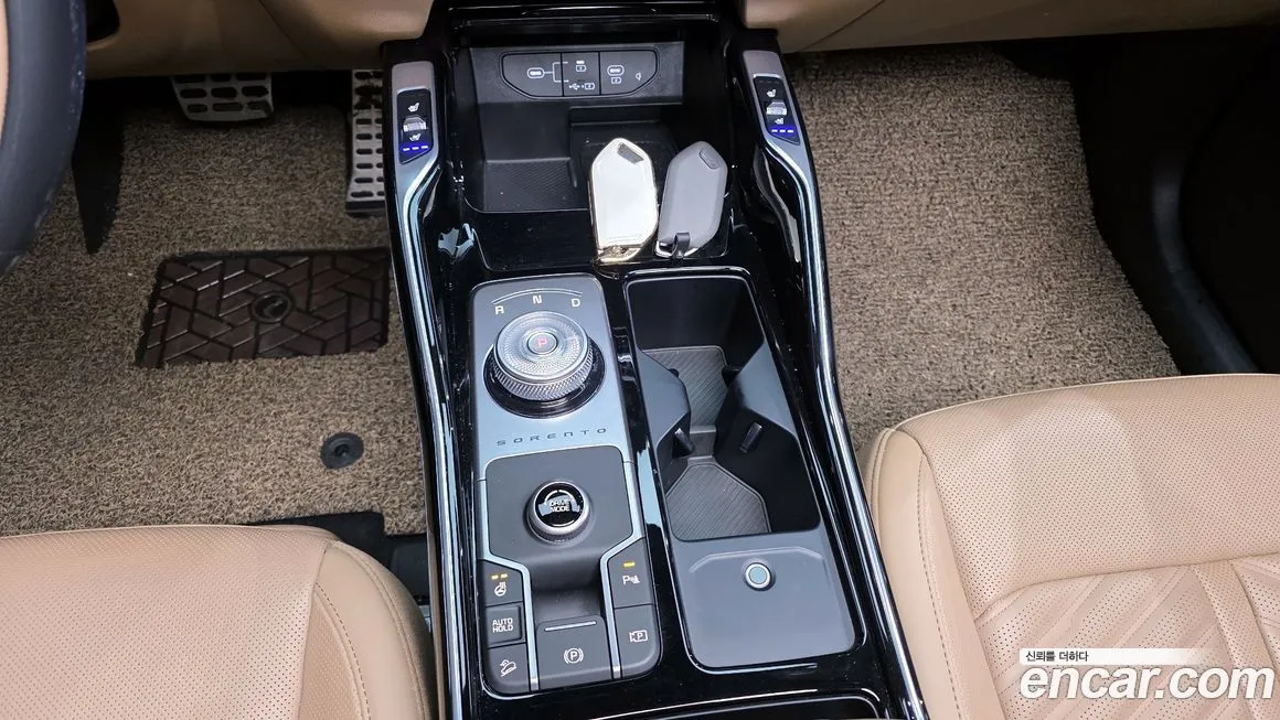 Kia Sorento — фото 7