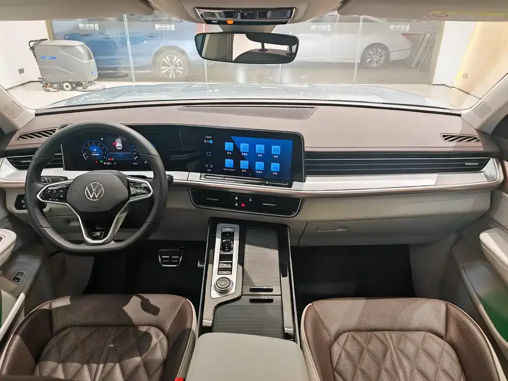 Volkswagen Tavendor 2023 из CN, фото 8