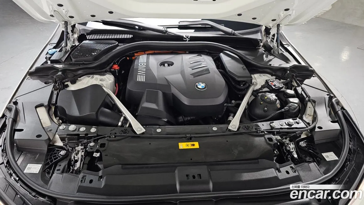 BMW 5-Series 2025 из KR, фото 8