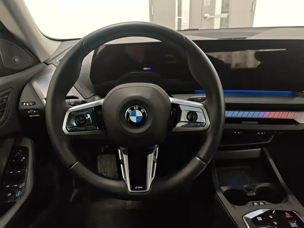 BMW 2 Series 2025 из CN, фото 7
