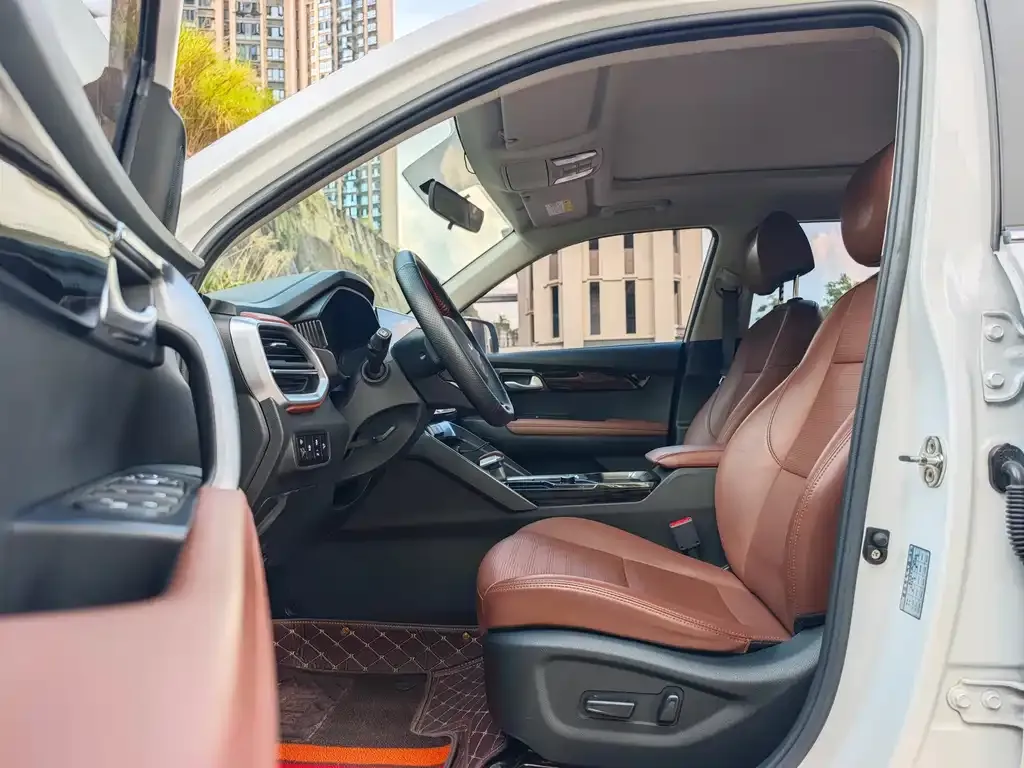 Kia Sportage — фото 5