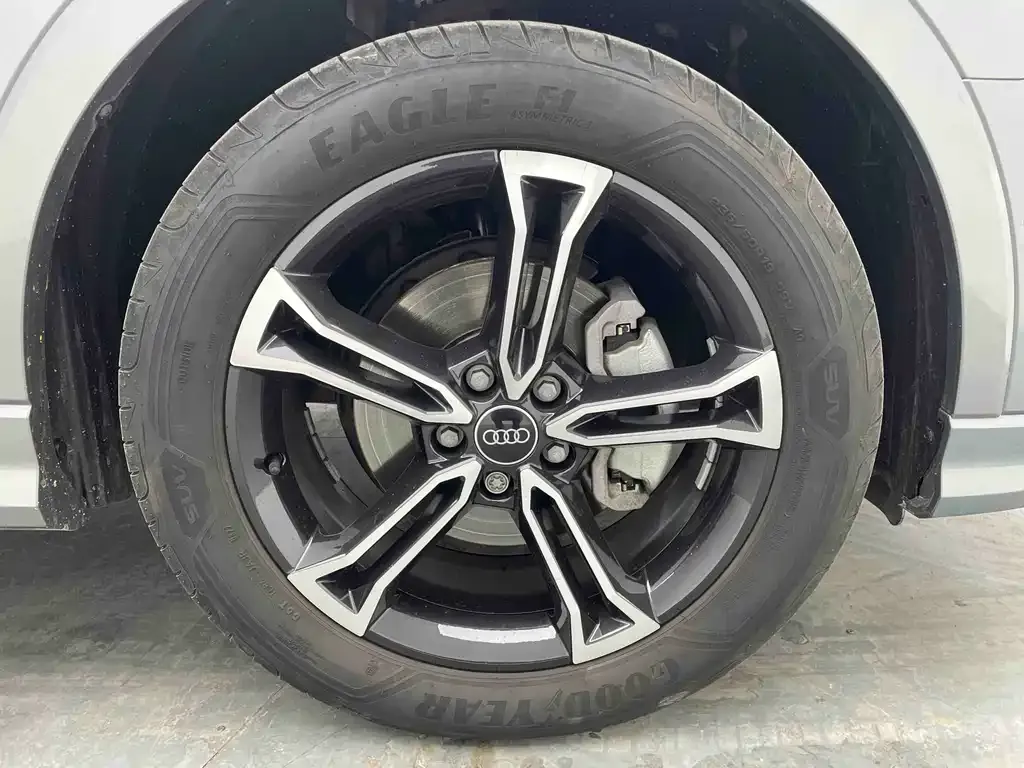 Audi Q3 2022 из CN, фото 8