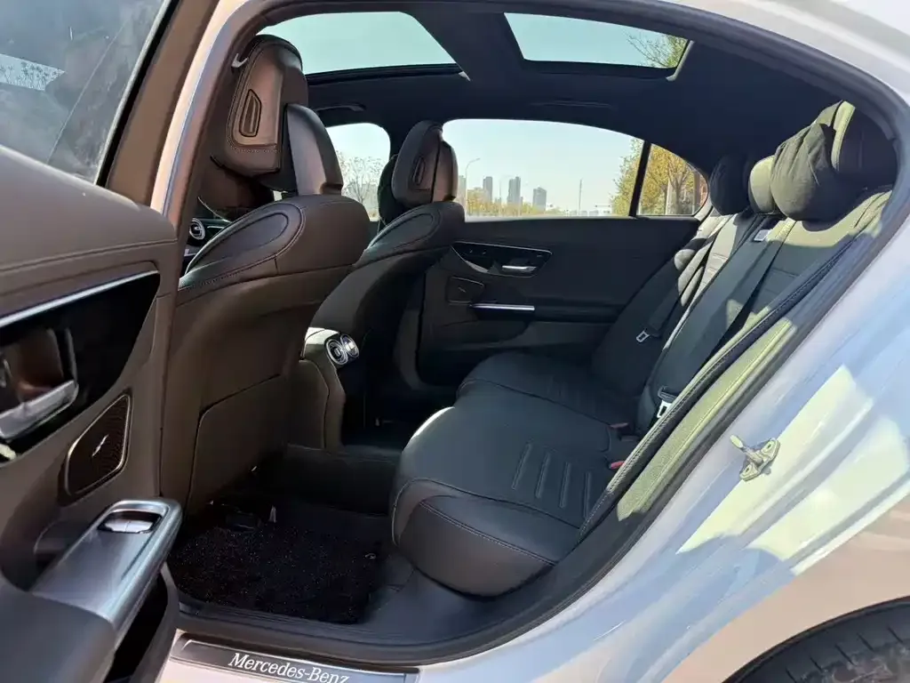 Mercedes-Benz C-Class 2024 из CN, фото 6
