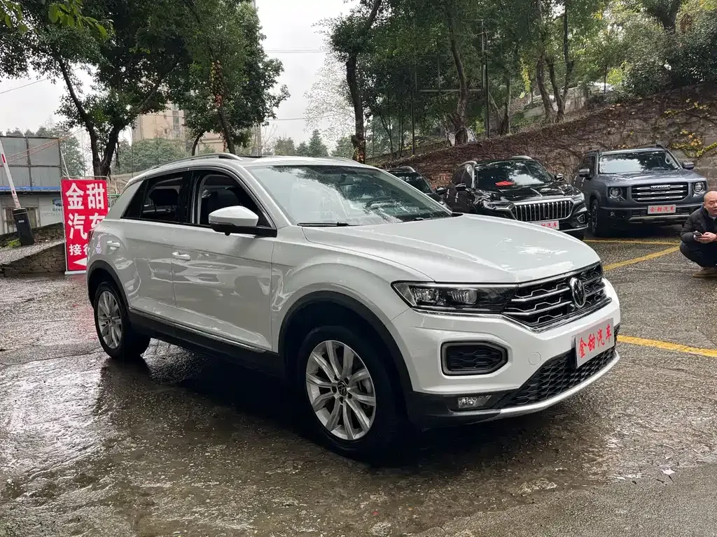 Volkswagen T-Roc 2023 из CN, фото 9