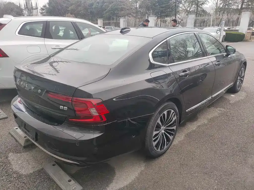 Volvo S90 2025 из CN, фото 7